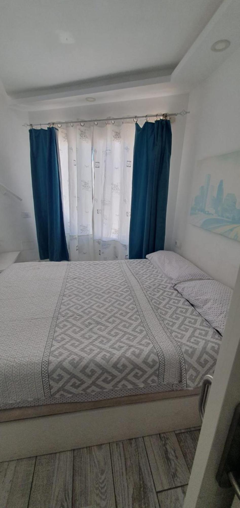 Wonderful White Appartament In Las Tortugas Playa de las Americas  Rom bilde